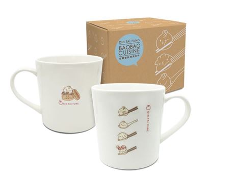 Bao Bao Love Cooking Mug Style B with colorful cooking-themed design