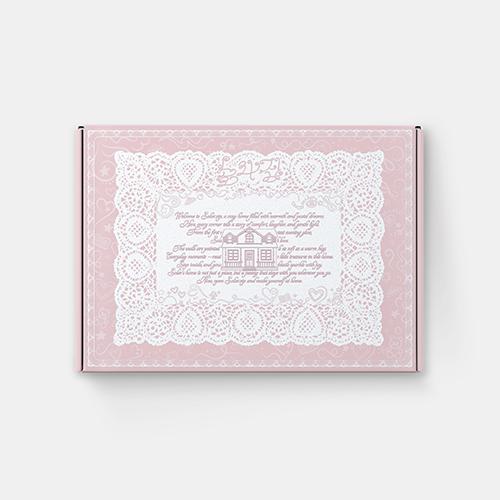 頌樂 SOLAR (MAMAMOO) - 2026 SEASON’S GREETINGS 年曆組合 (韓國進口版)