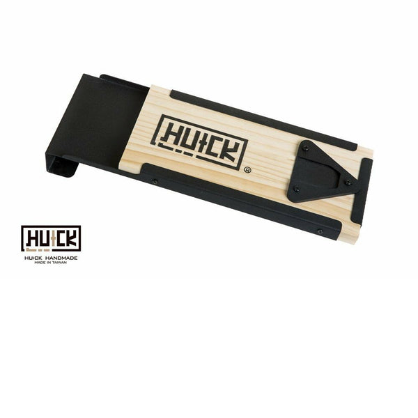 HUCK HANDCRAFT HELMET ACCESSORY , FURNISHED HANG WOOD BOARD